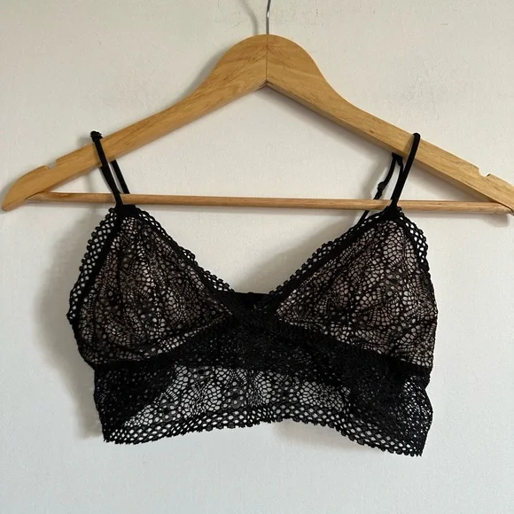 Victoria’s Secret Black Lace Long Line Unpadded Bralette Size Medium EUC - Picture 1 of 5